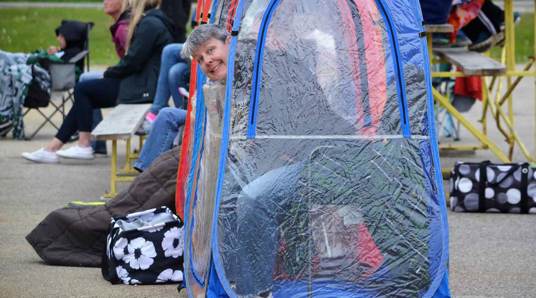 Pop Up Wind Shelters